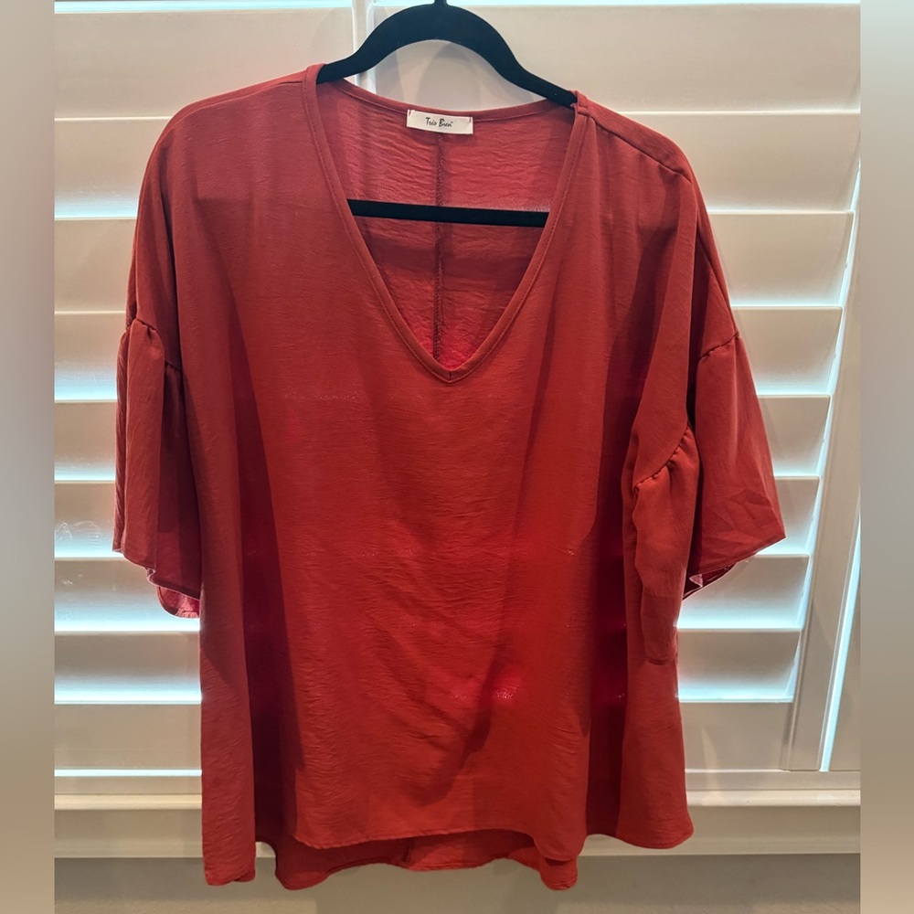 Tees Bien Size Large Dolman V Neck Top Rust Orange
